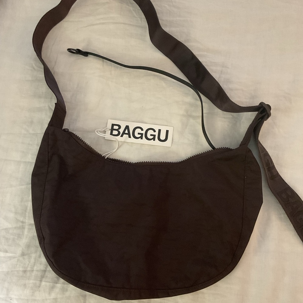 BAGGU Chocolate Plum Crossbody Bag